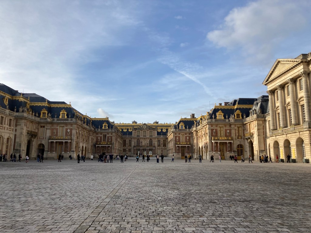 Majestueux Château de Versailles :                                             histoire, visite et conseils&nbsp;pratiques